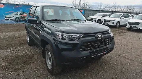 В КАКОЙ КОМПЛЕКТАЦИИ ВЫБРАТЬ НИВУ ТРЕВЕЛ? Взяли за топ цену две новые LADA NIVA TRAVEL 2024 CLASSIC
